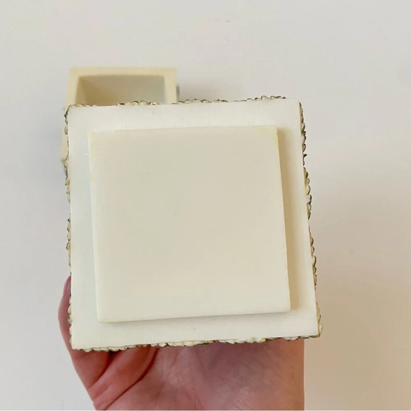 Vintage 2000 Pfaltzgraff Winterberry Trinket Box - Picture 5 of 14